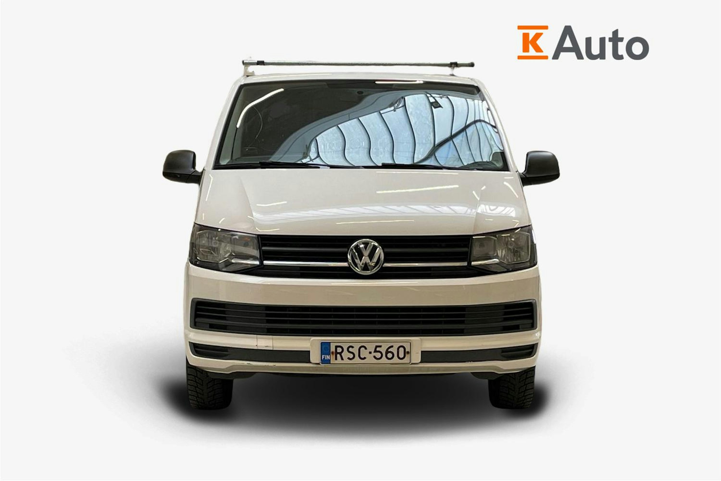 valkoinen Volkswagen Transporter 2016 kuva 5.