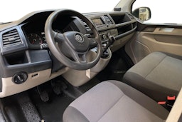 valkoinen Volkswagen Transporter 2016 kuva 7.