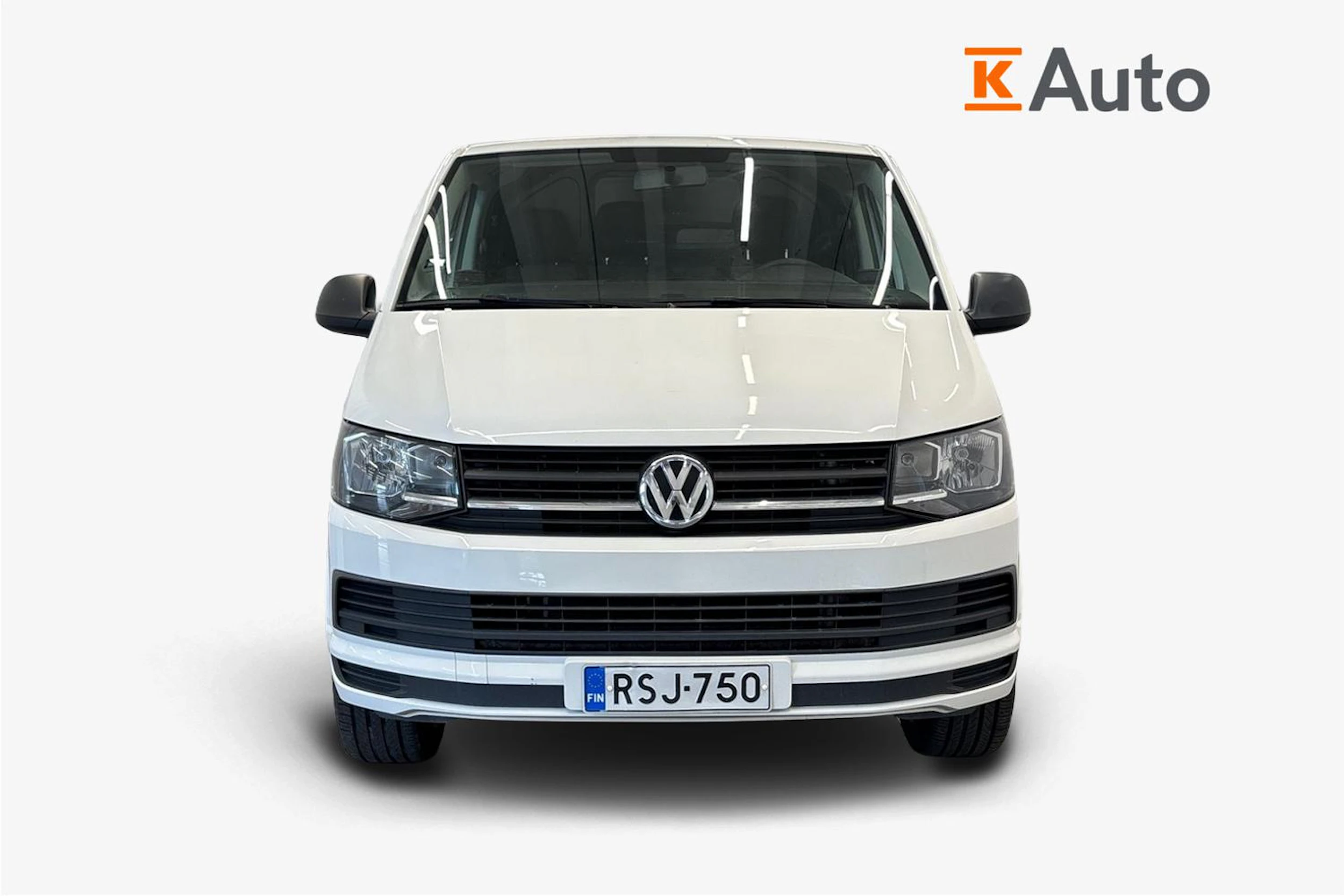 valkoinen Volkswagen Transporter 2016 kuva 4.