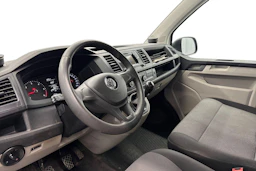 valkoinen Volkswagen Transporter 2016 kuva 6.