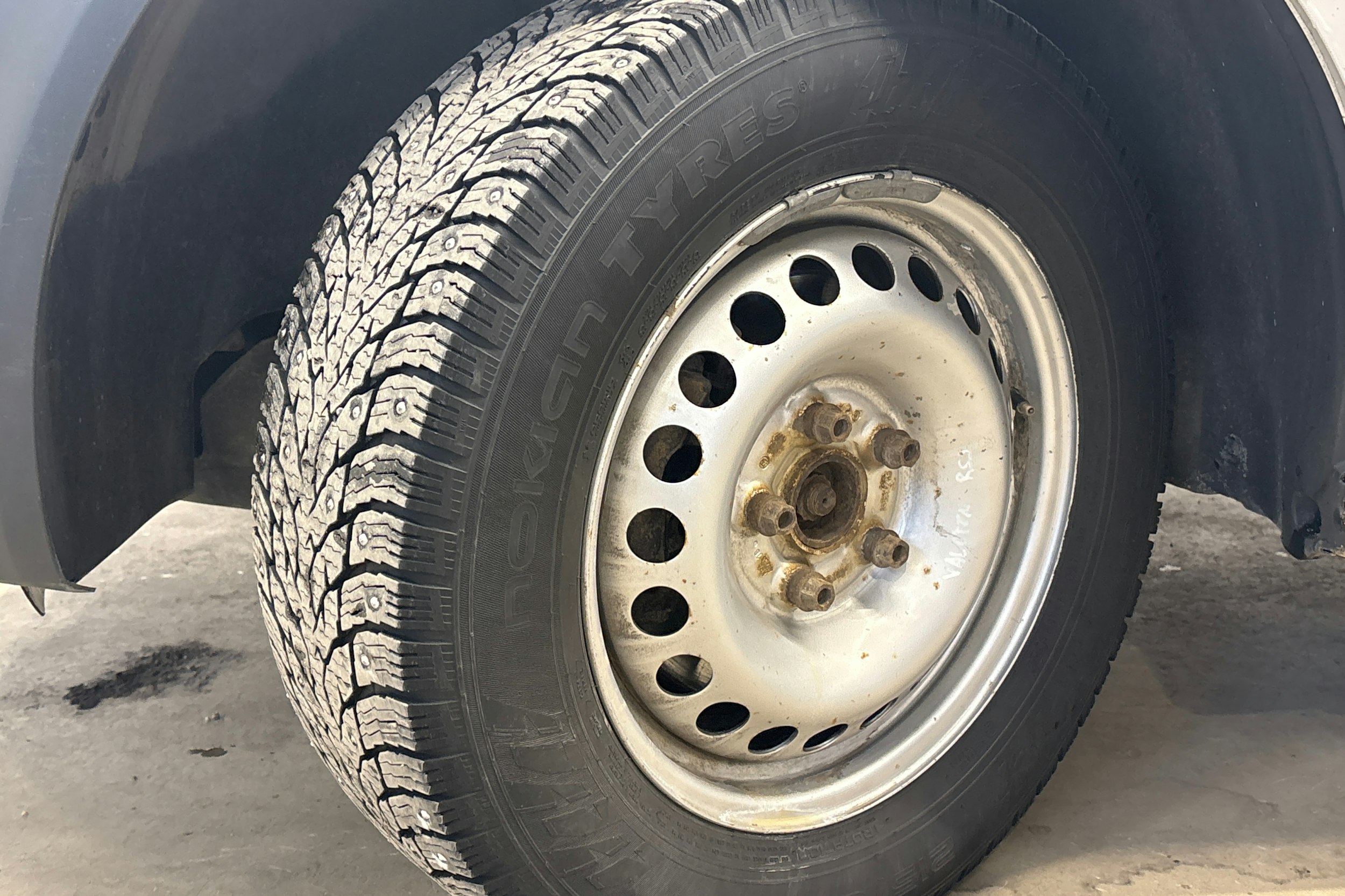 valkoinen Volkswagen Transporter 2016 kuva 19.