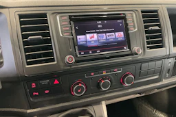 Sininen Volkswagen TRANSPORTER 2016 kuva 12.