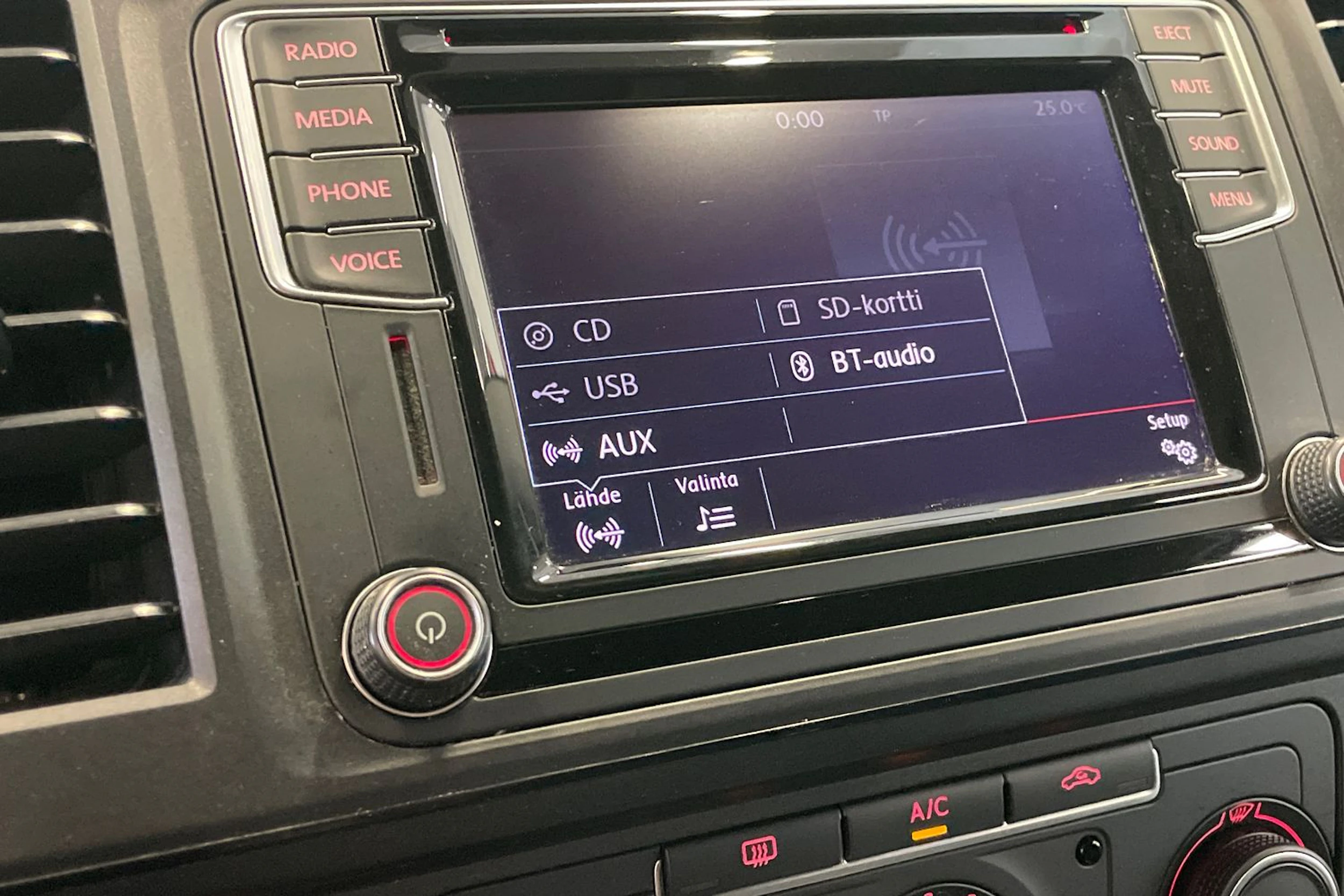 Sininen Volkswagen TRANSPORTER 2016 kuva 14.