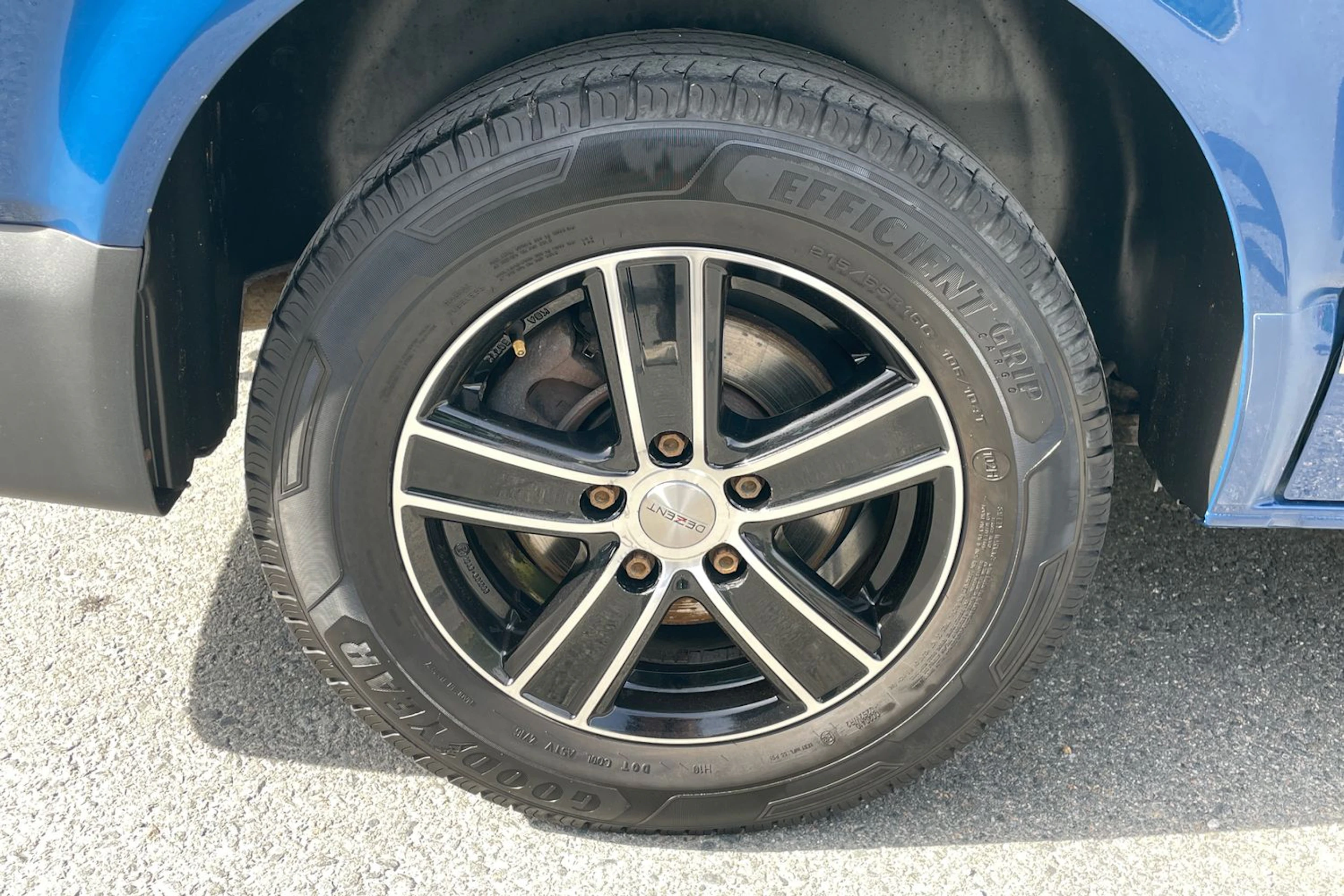 Sininen Volkswagen TRANSPORTER 2016 kuva 24.