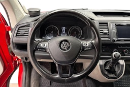 punainen Volkswagen Transporter 2016 kuva 7.