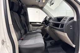 Valkoinen Volkswagen TRANSPORTER 2016 kuva 13.