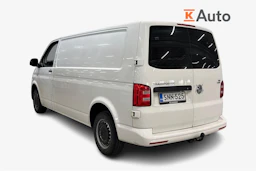 valkoinen Volkswagen Transporter 2016 kuva 2.