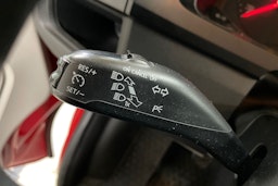 Punainen Volkswagen TRANSPORTER 2016 kuva 21.