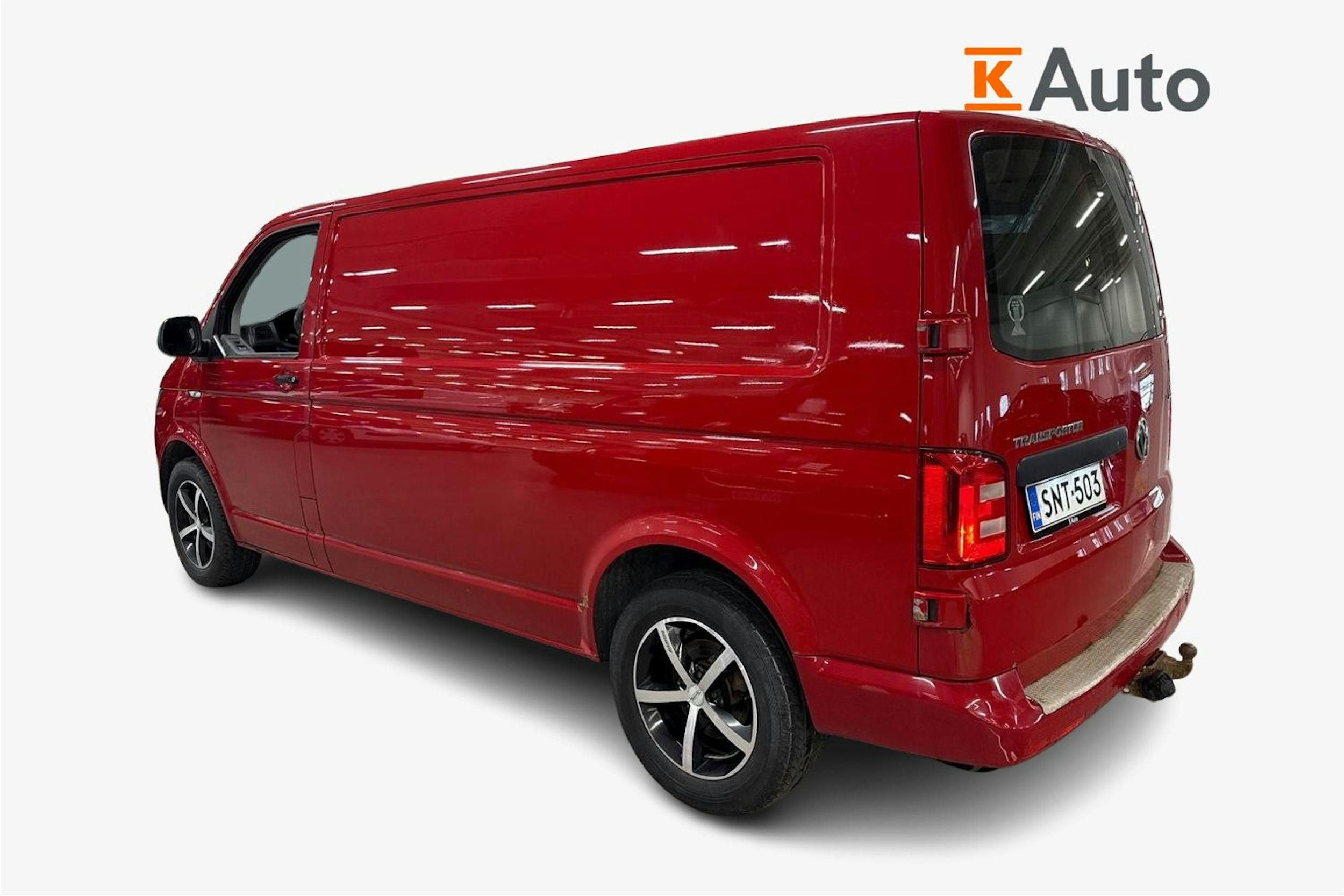 Punainen Volkswagen TRANSPORTER 2016 kuva 6.