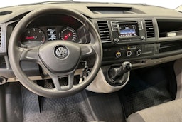 valkoinen Volkswagen Transporter 2016 kuva 9.