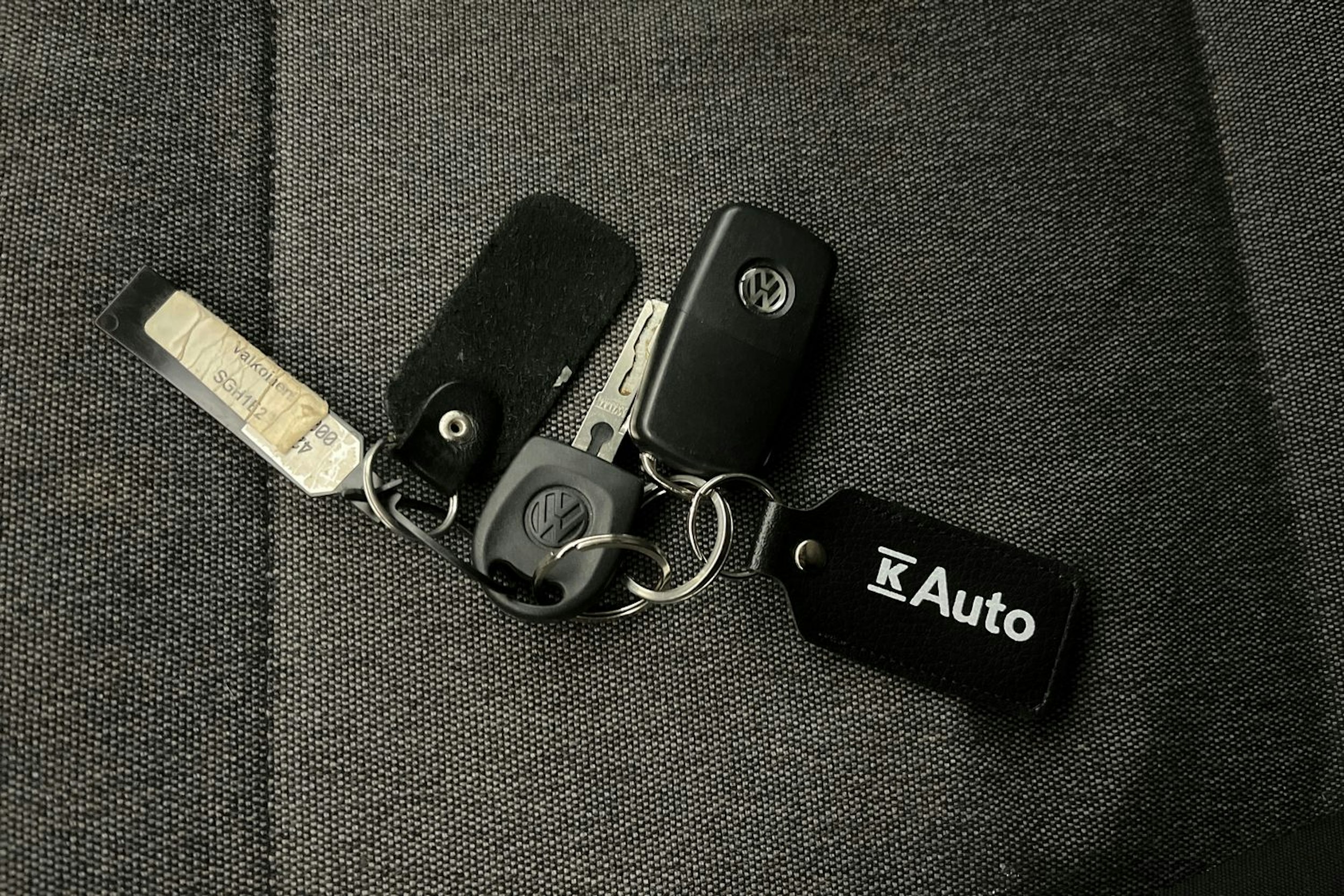 valkoinen Volkswagen Transporter 2016 kuva 22.