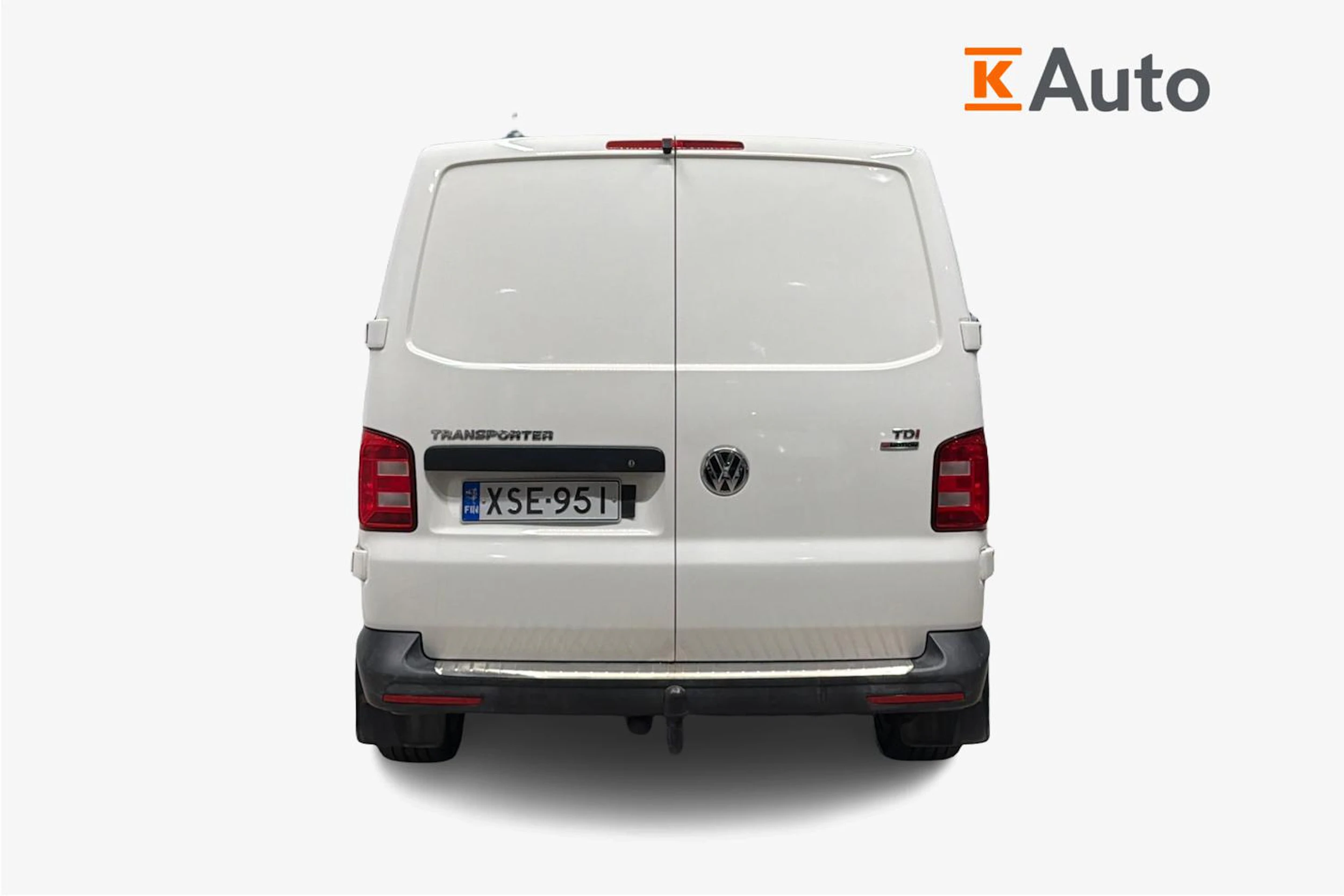 valkoinen Volkswagen Transporter 2016 kuva 4.