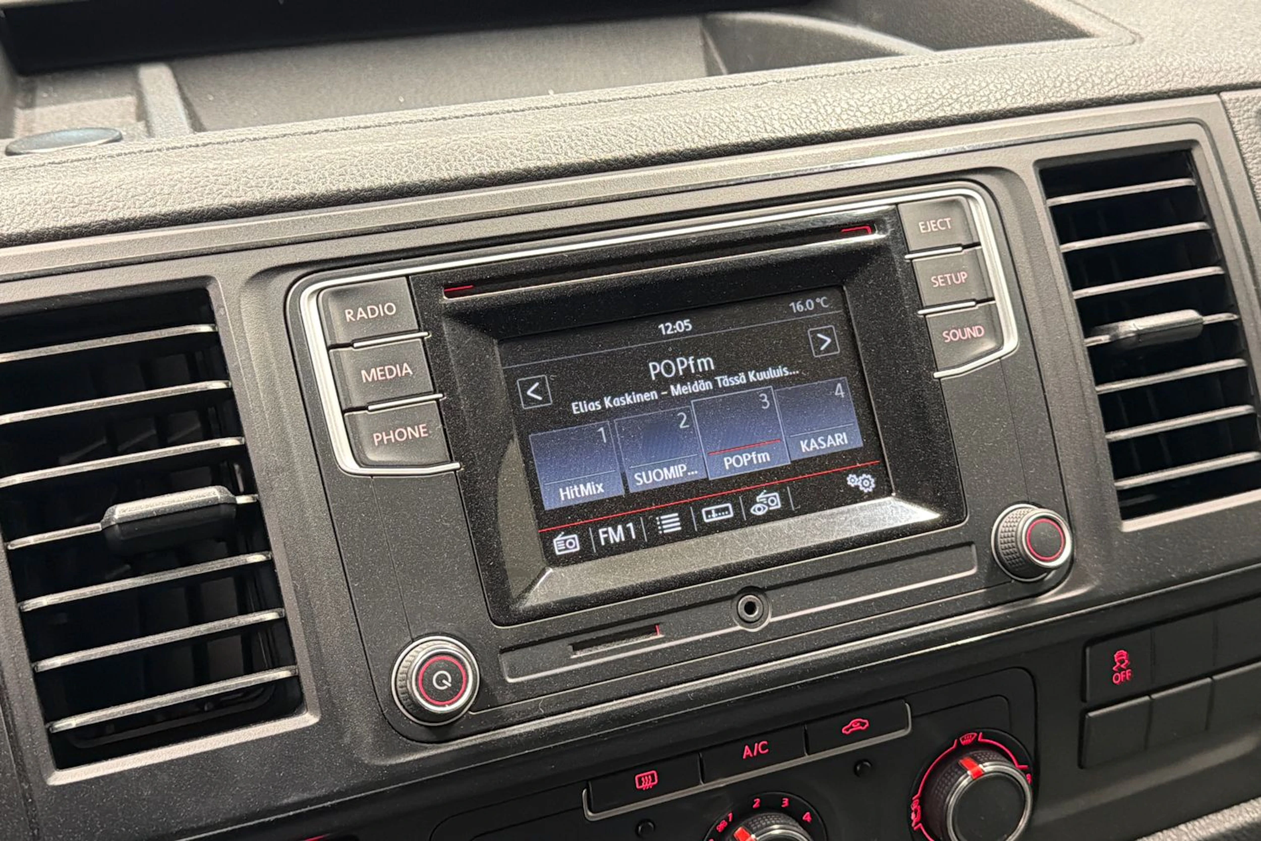 Valkoinen Volkswagen TRANSPORTER 2016 kuva 18.