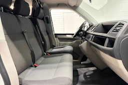 Valkoinen Volkswagen TRANSPORTER 2016 kuva 21.