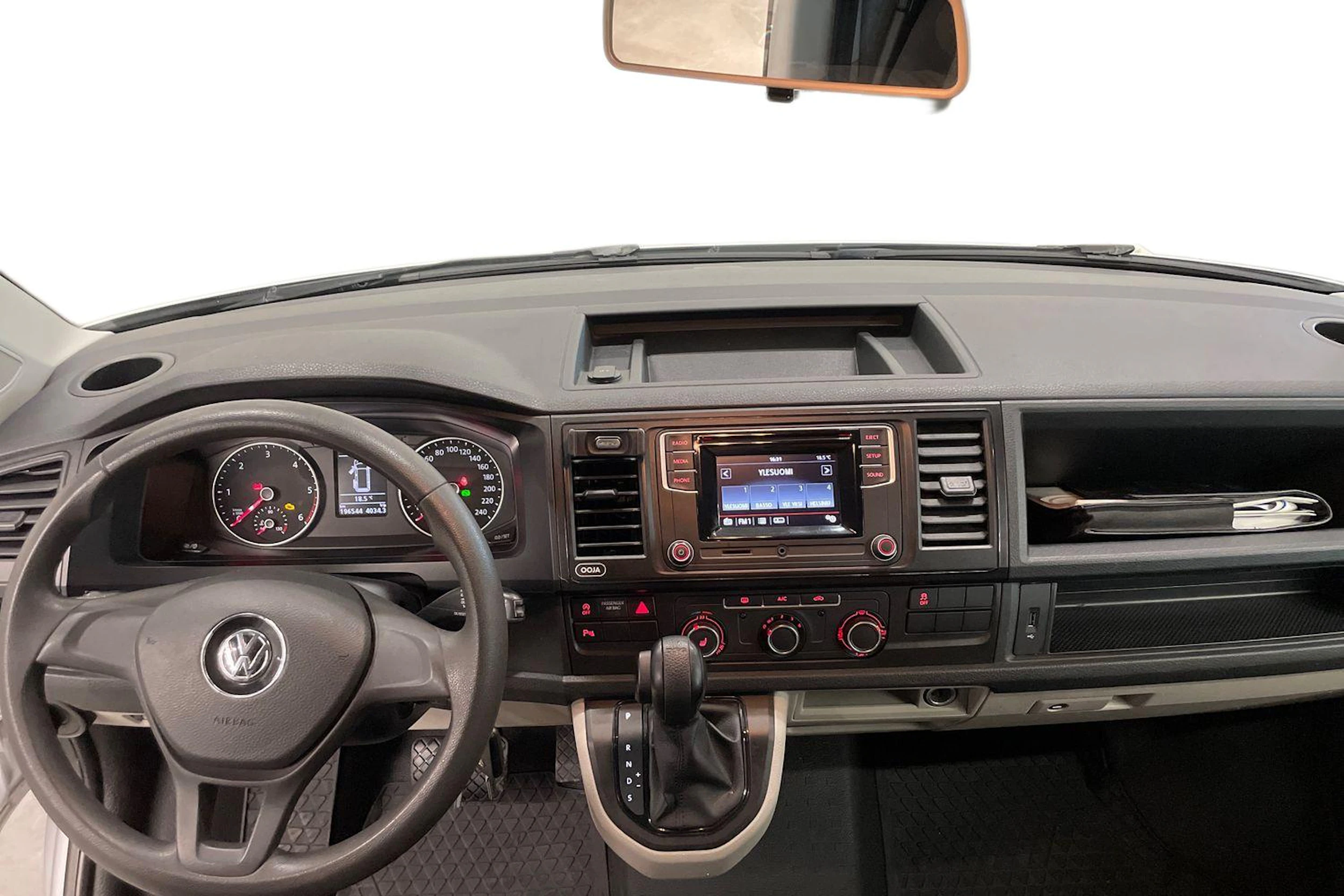 hopea Volkswagen Transporter 2016 kuva 9.