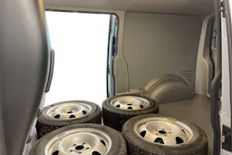 hopea Volkswagen Transporter 2016 kuva 11.