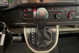 hopea Volkswagen Transporter 2016 kuva 19.