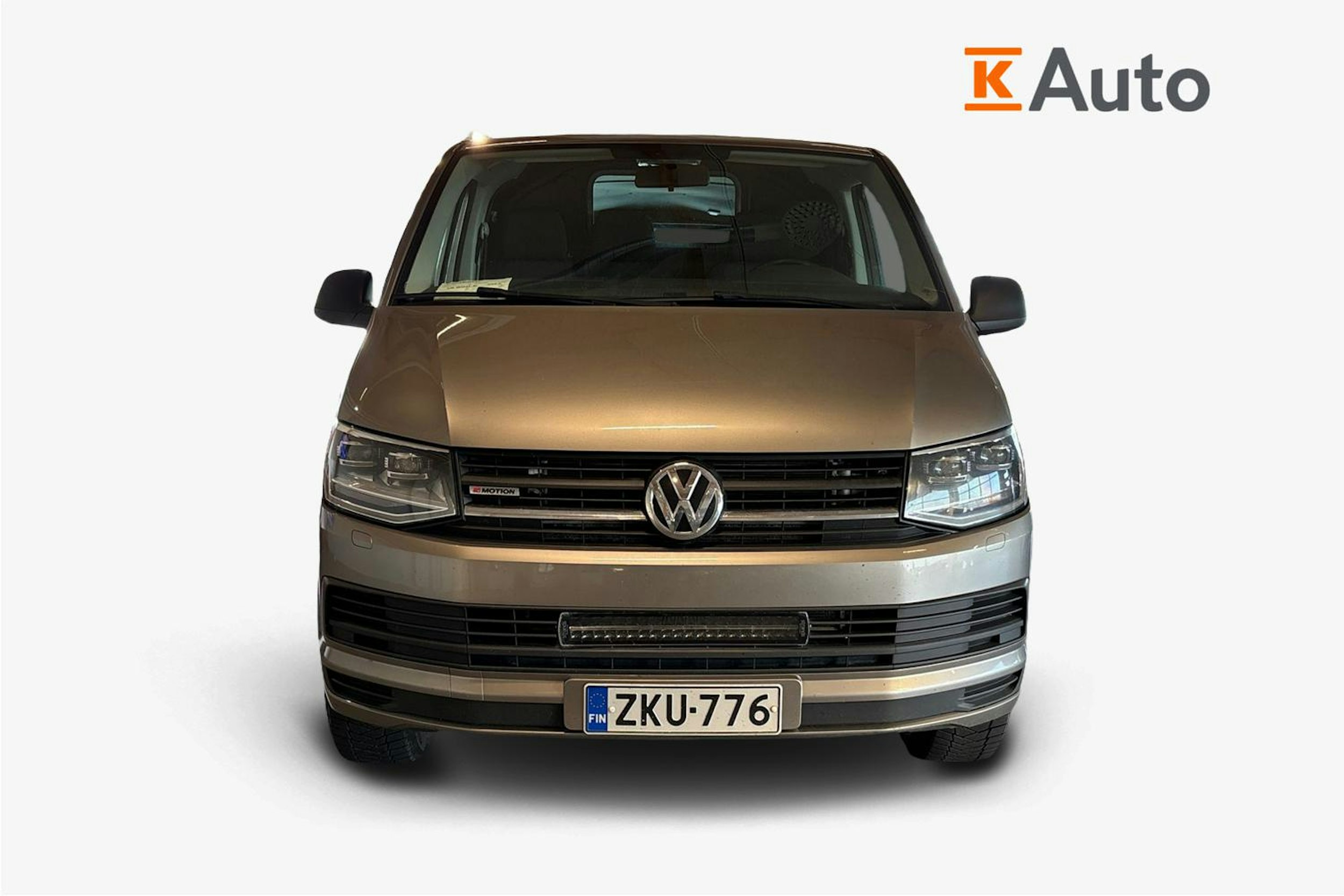 ruskea (beige) Volkswagen Transporter 2016 kuva 5.