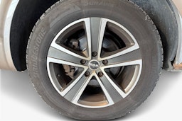 ruskea (beige) Volkswagen Transporter 2016 kuva 11.