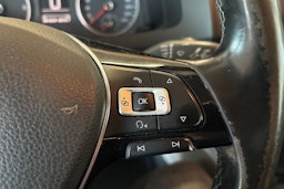 ruskea (beige) Volkswagen Transporter 2016 kuva 14.