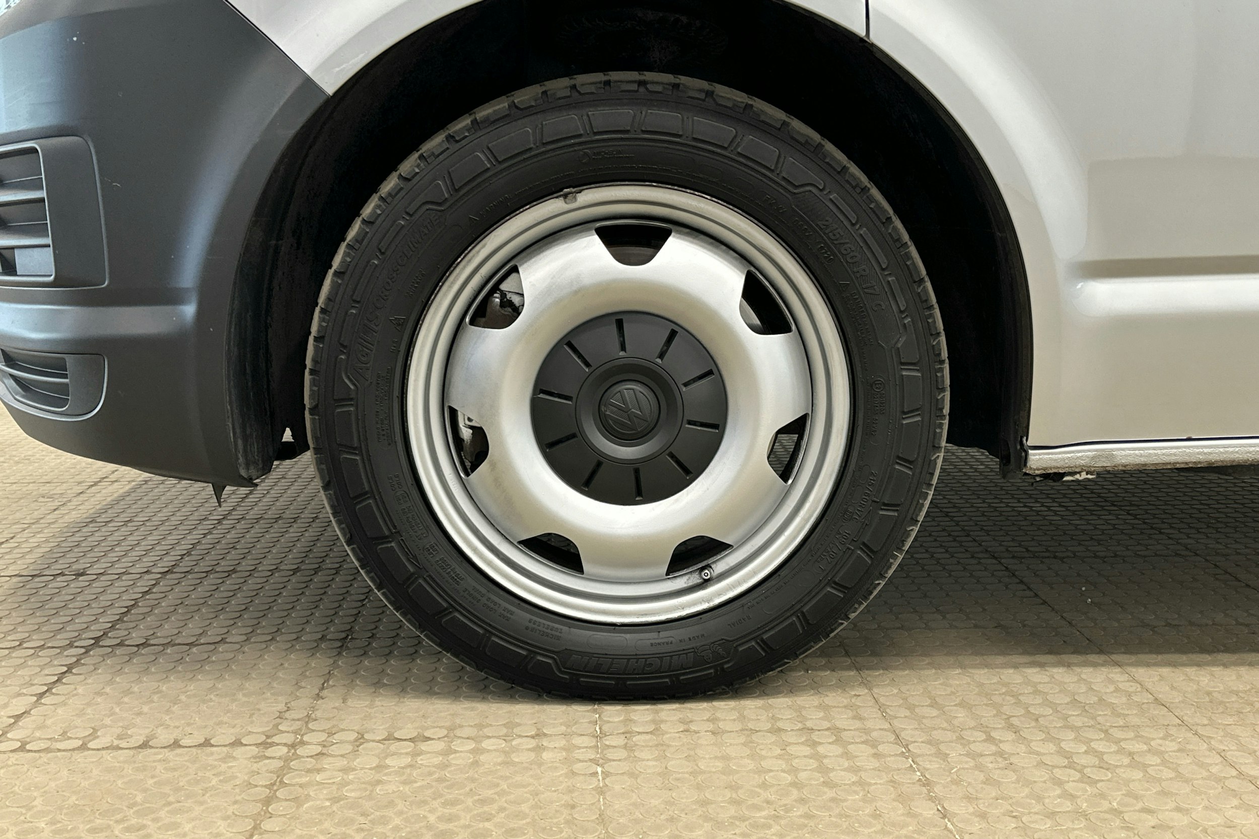 hopea Volkswagen Transporter 2017 kuva 18.