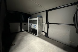 musta Volkswagen Transporter 2017 kuva 11.