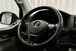 musta Volkswagen Transporter 2017 kuva 15.