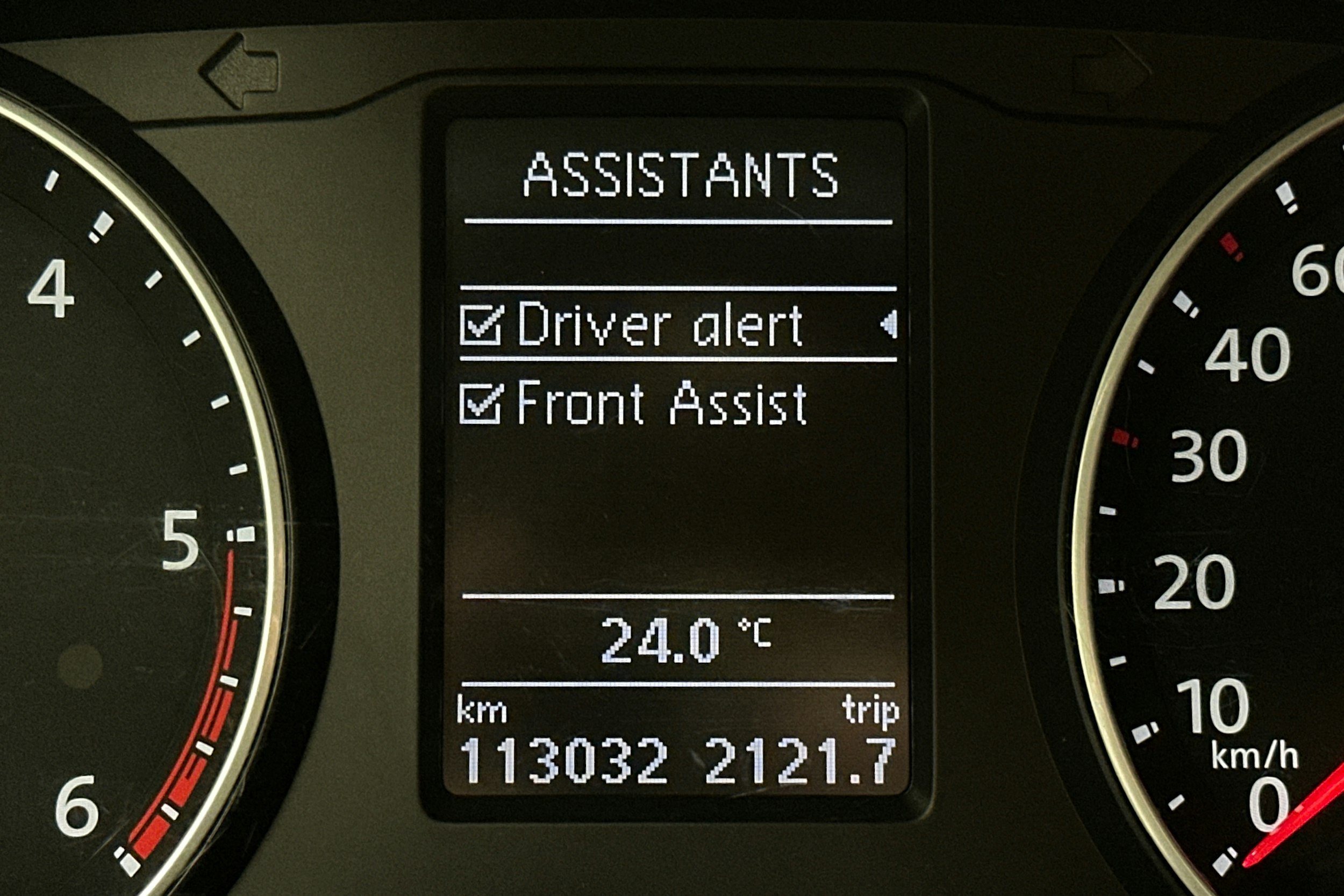 musta Volkswagen Transporter 2017 kuva 18.