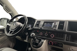 valkoinen Volkswagen Transporter 2017 kuva 7.