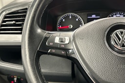 valkoinen Volkswagen Transporter 2017 kuva 7.