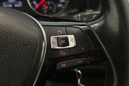 valkoinen Volkswagen Transporter 2017 kuva 18.