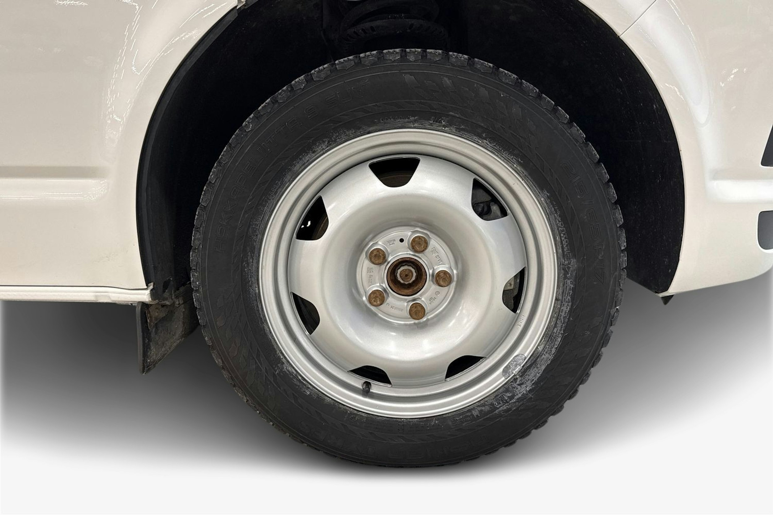 valkoinen Volkswagen Transporter 2017 kuva 9.