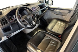 vihreä Volkswagen Transporter 2017 kuva 7.