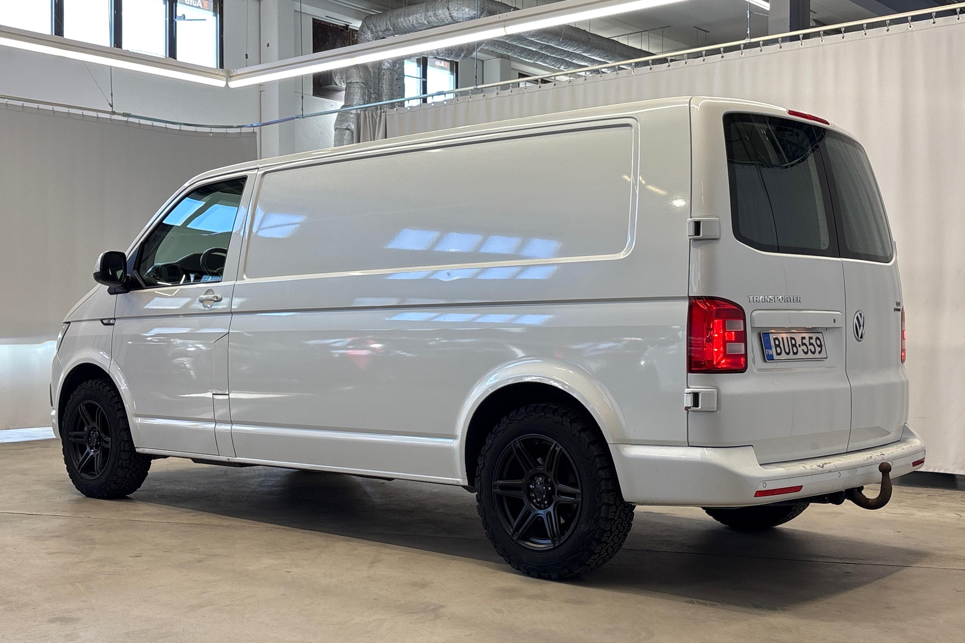 Volkswagen Transporter 2017, kuva 7/27