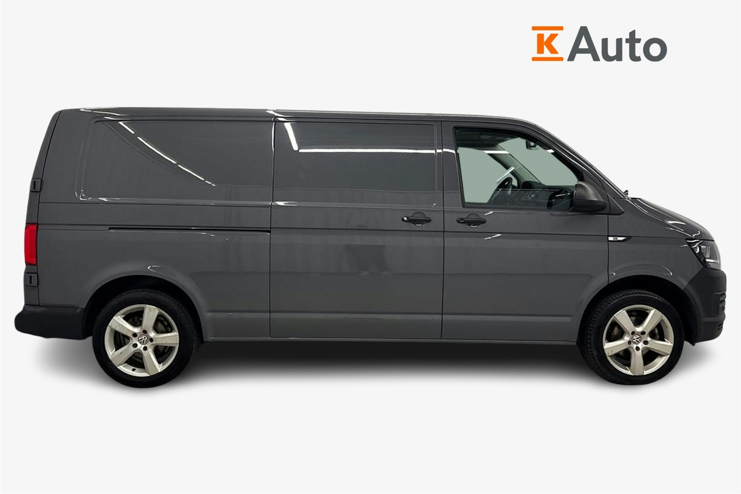 harmaa Volkswagen Transporter 2017 kuva 6.