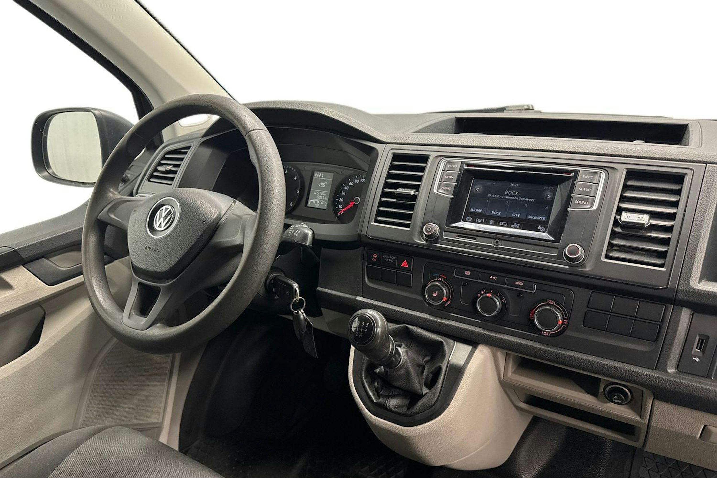 harmaa Volkswagen Transporter 2017 kuva 10.