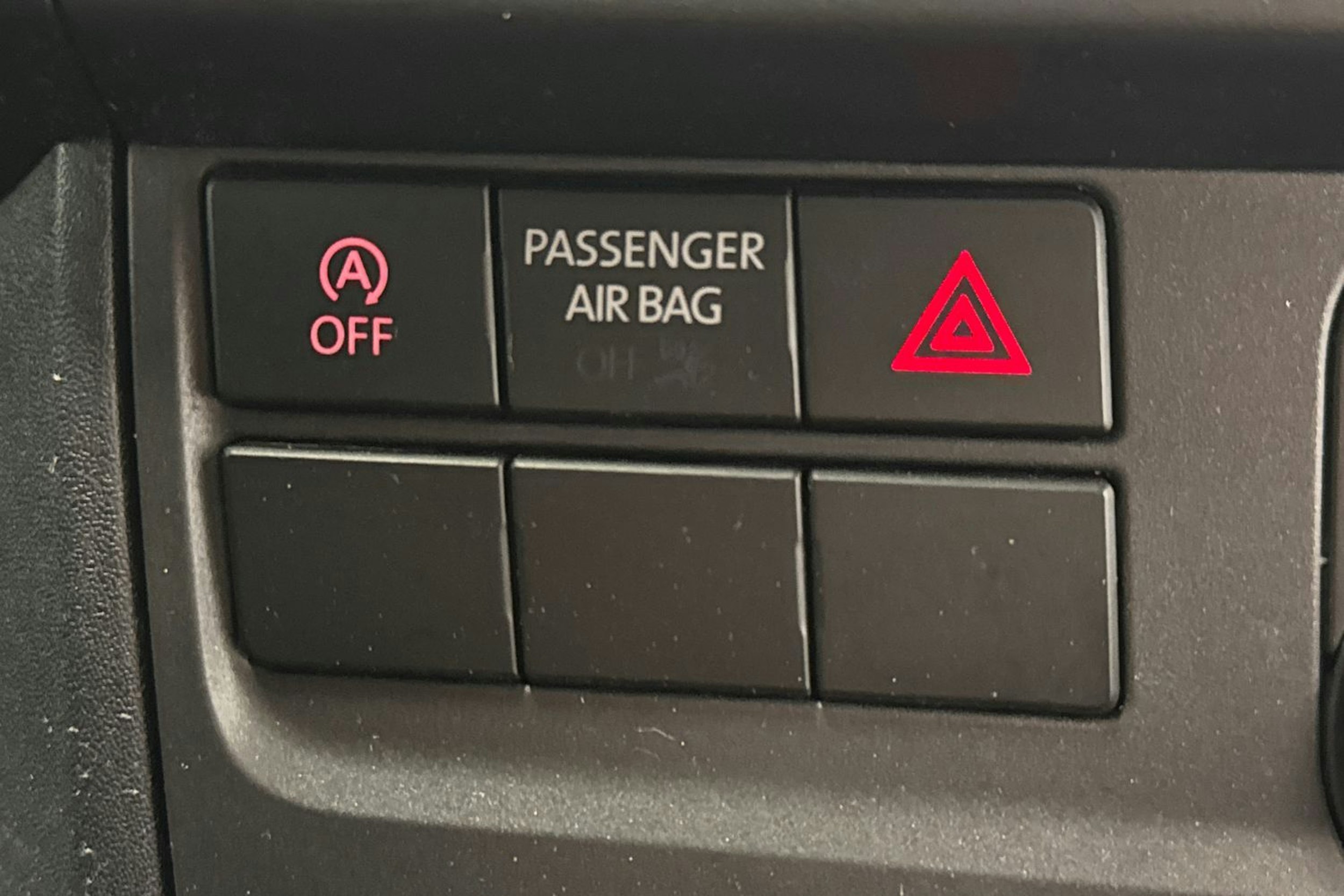 harmaa Volkswagen Transporter 2017 kuva 18.