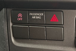 harmaa Volkswagen Transporter 2017 kuva 18.