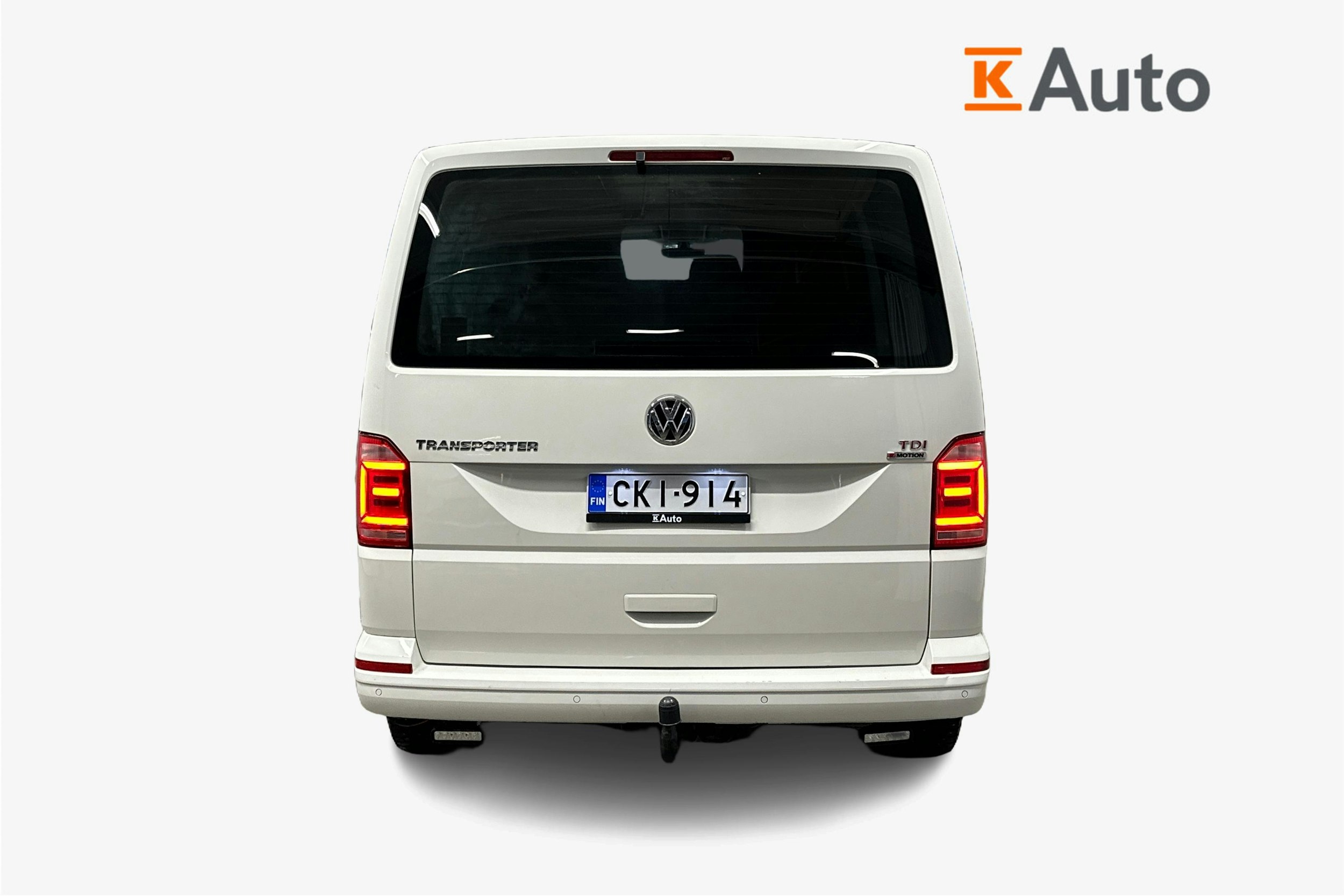 valkoinen Volkswagen Transporter 2017 kuva 4.