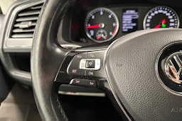 valkoinen Volkswagen Transporter 2017 kuva 15.