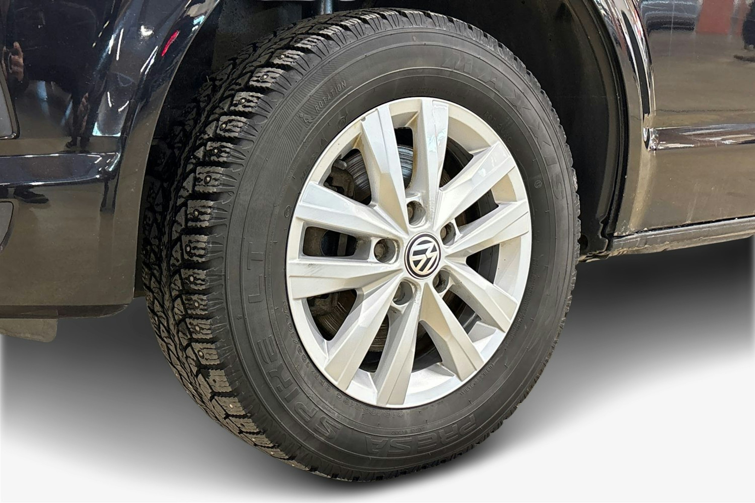 musta Volkswagen Transporter 2017 kuva 12.