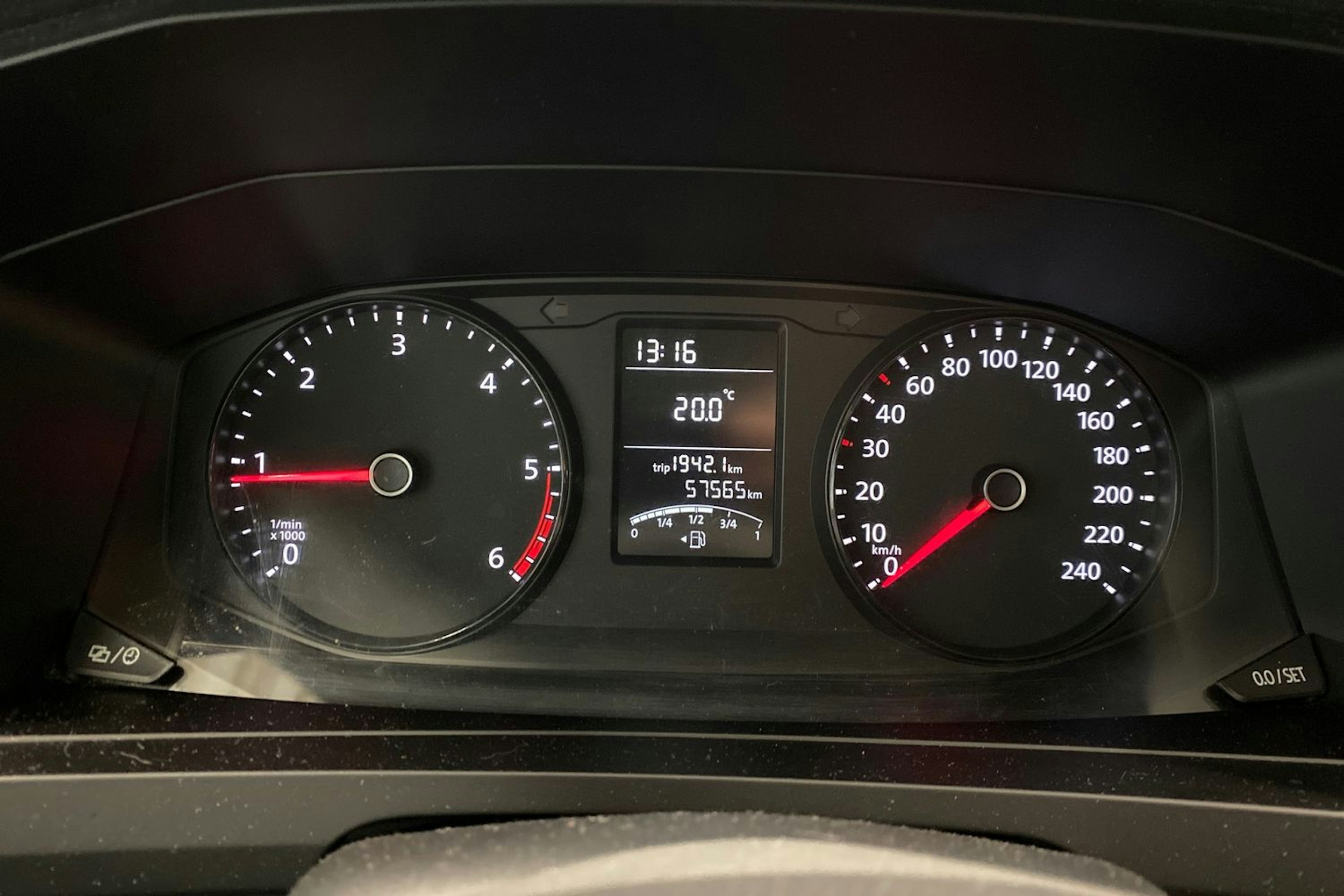 hopea Volkswagen Transporter 2017 kuva 17.