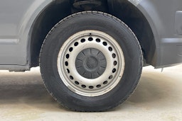 harmaa Volkswagen Transporter 2017 kuva 14.