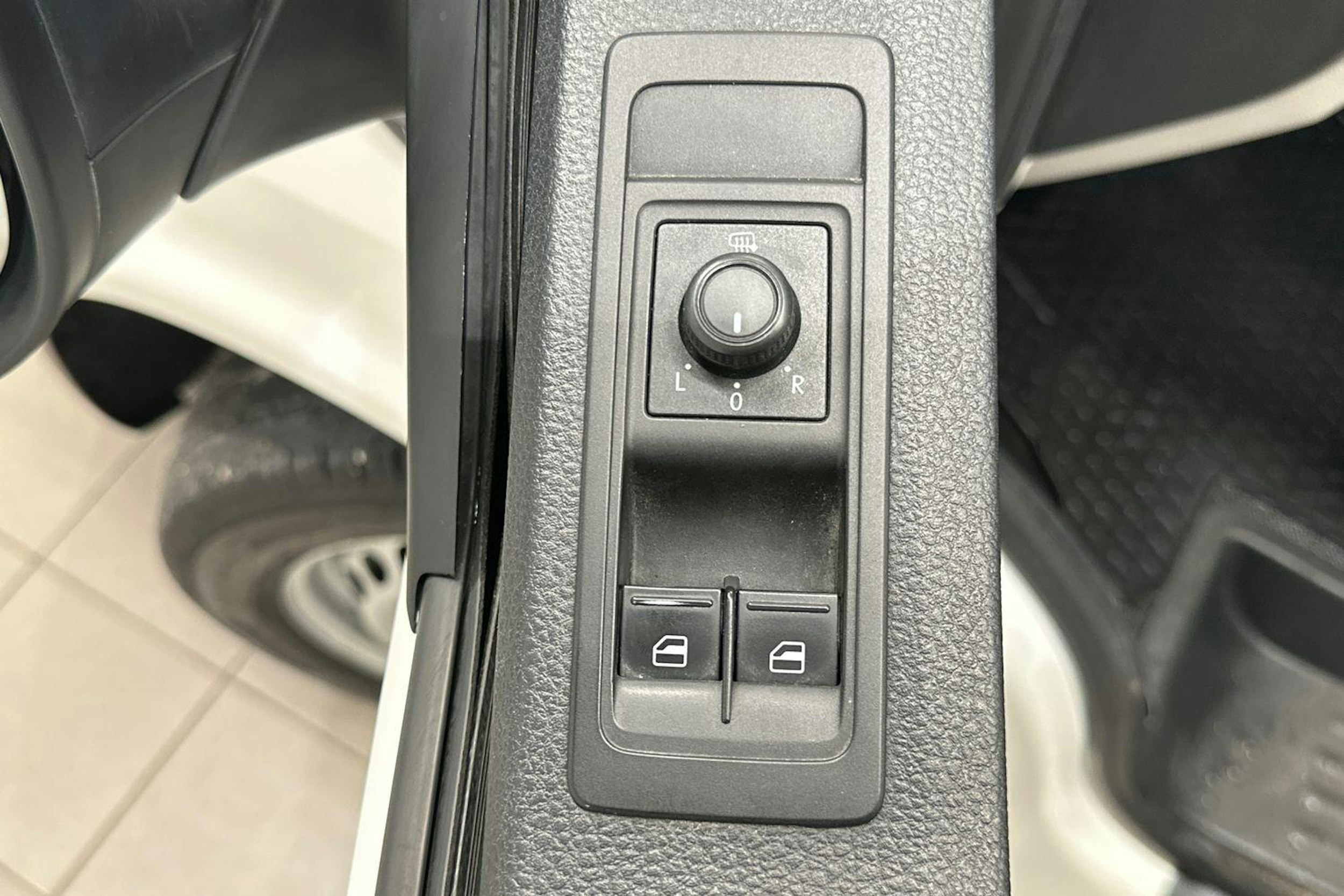 Valkoinen Volkswagen TRANSPORTER 2017 kuva 11.