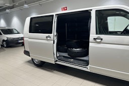 Valkoinen Volkswagen TRANSPORTER 2017 kuva 18.