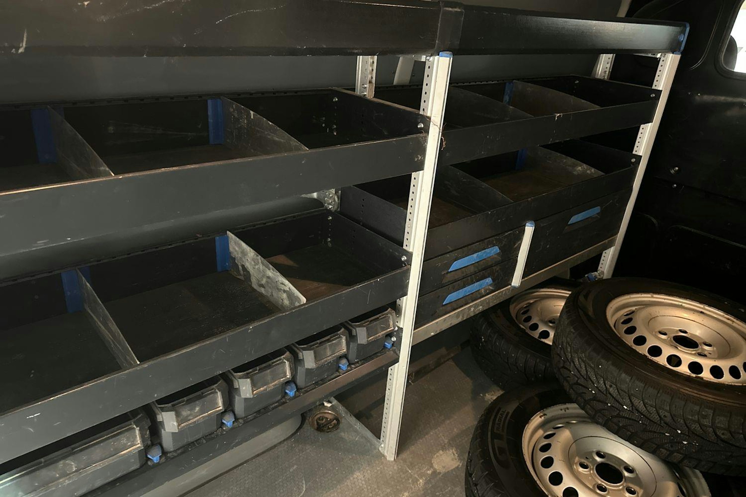 Valkoinen Volkswagen TRANSPORTER 2017 kuva 23.