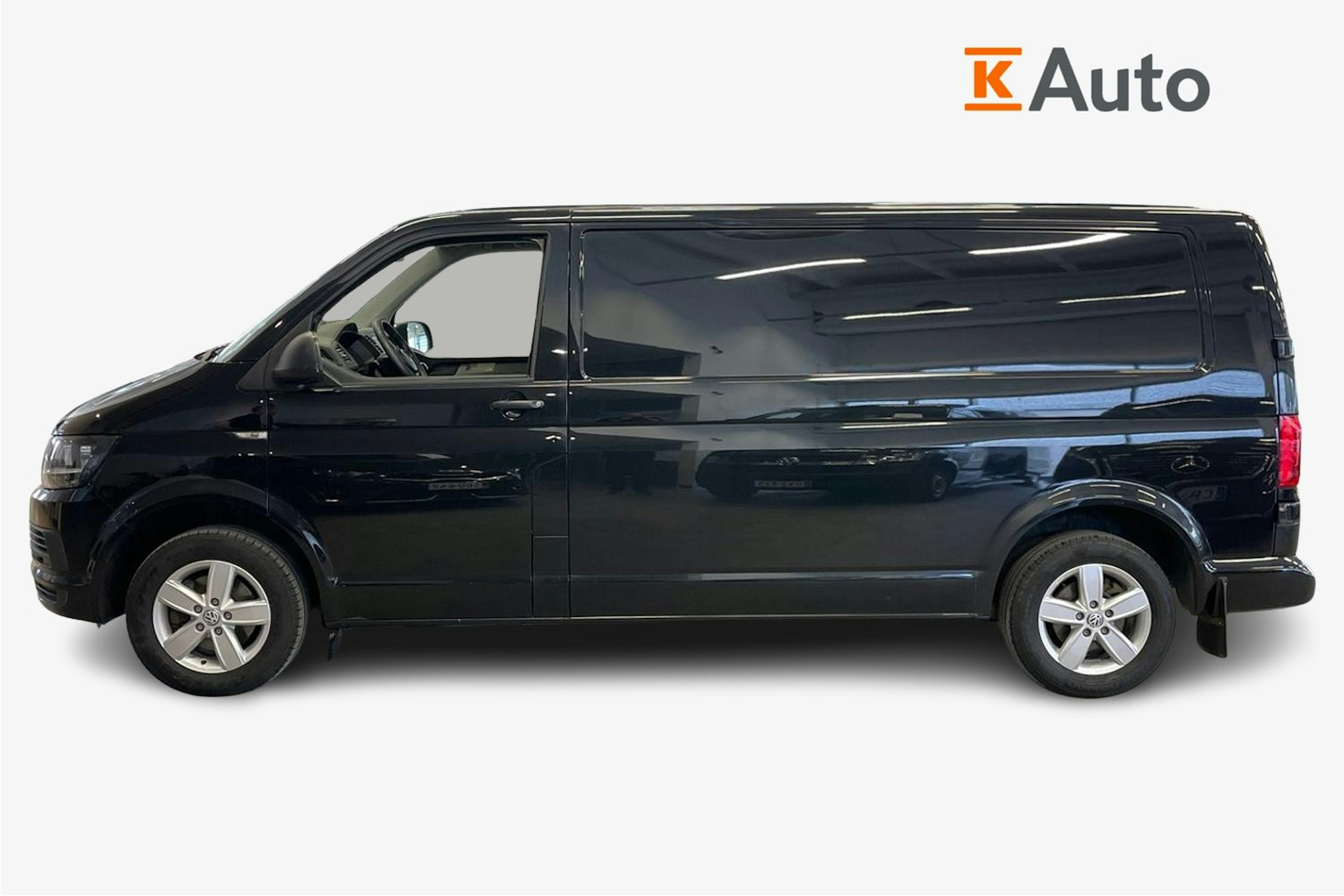 musta Volkswagen Transporter 2017 kuva 6.