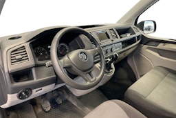 musta Volkswagen Transporter 2017 kuva 7.