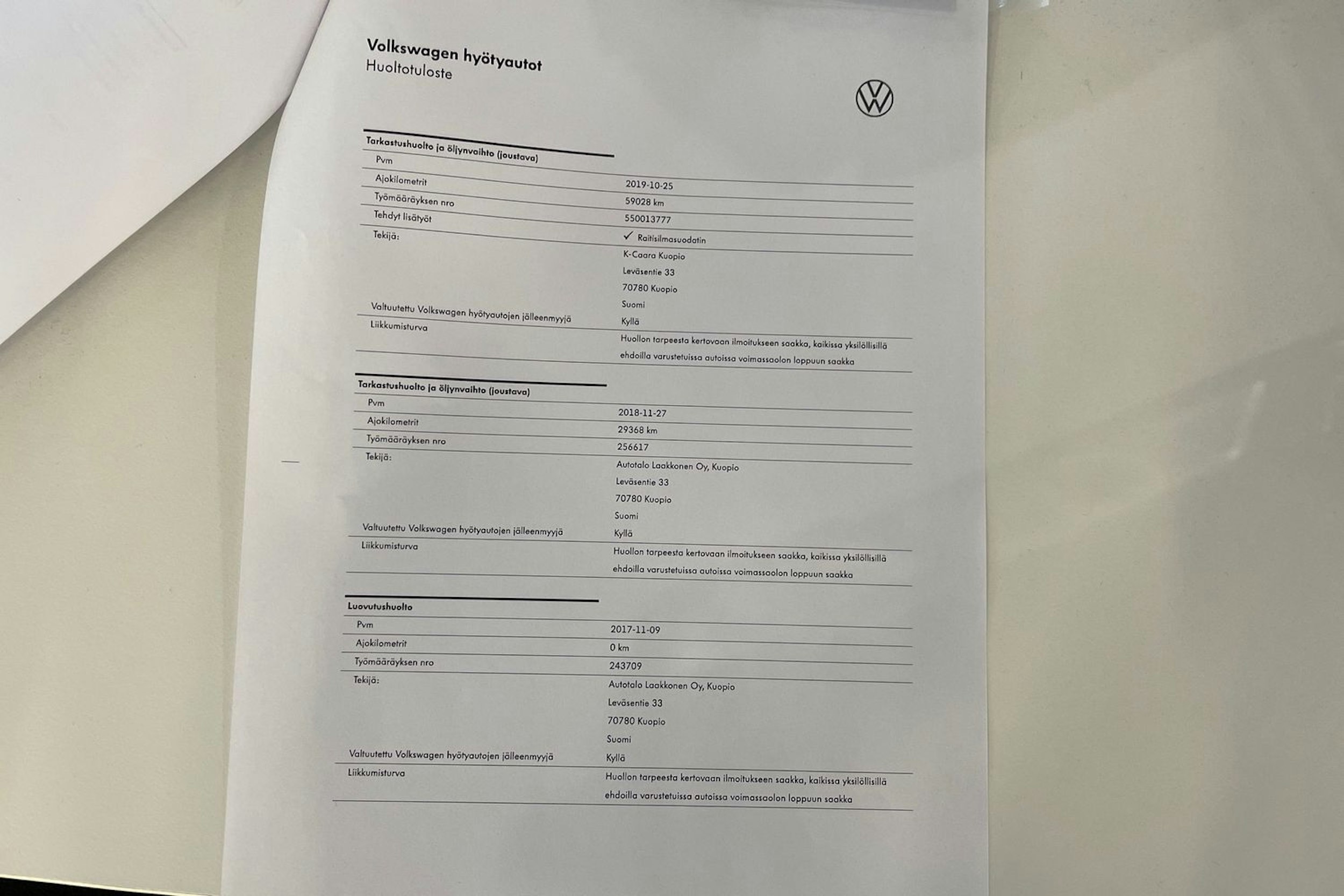 musta Volkswagen Transporter 2017 kuva 20.