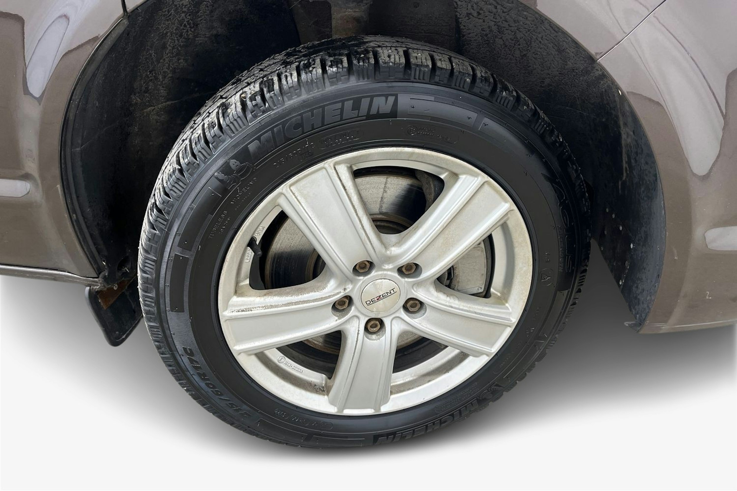 ruskea (beige) Volkswagen Transporter 2017 kuva 12.